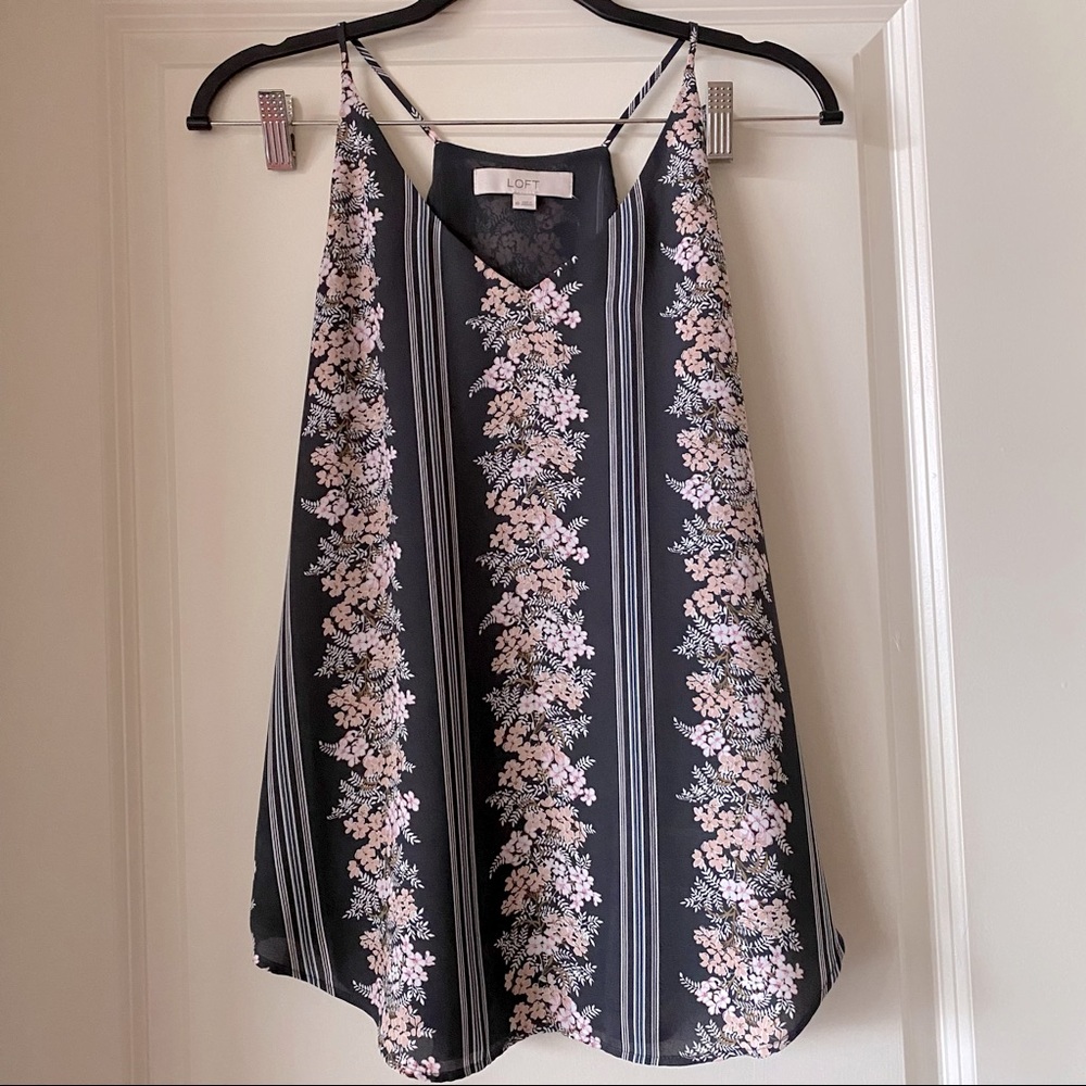 NWOT V-Neck Gray and Floral LOFT Blouse, Size XS